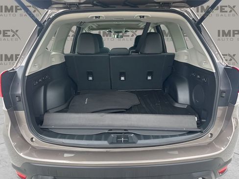 Used 2024 Subaru Forester Limited image 29