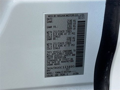 Certified 2025 Nissan Murano SV image 32