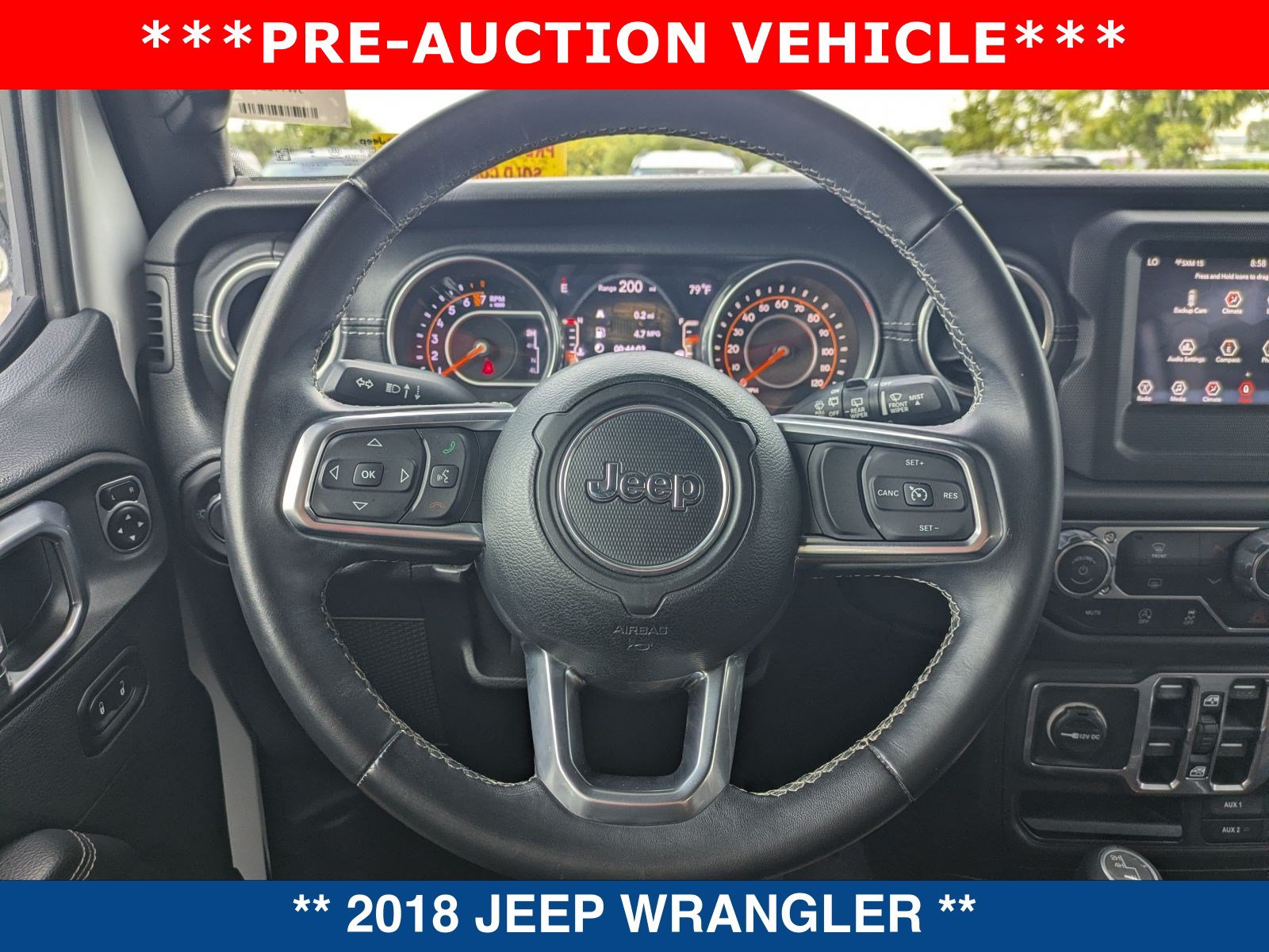 Used 2018 Jeep Wrangler Unlimited Sahara w/ LED Lighting Group AWD/4WD image 27