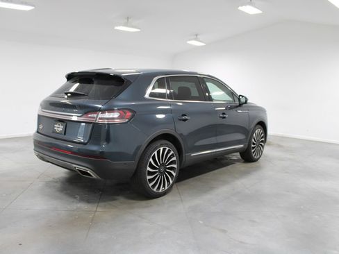 Used 2023 Lincoln Nautilus Black Label w/ Cargo Utility Package AWD/4WD image 9