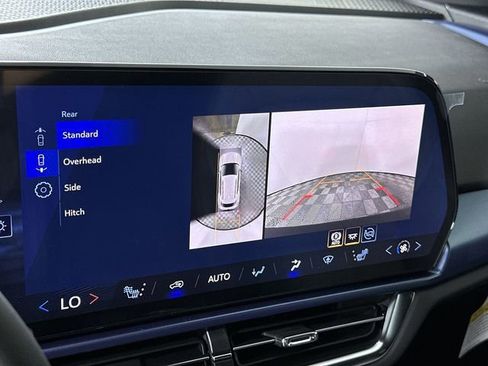 New 2026 Chevrolet Equinox EV LT FWD image 15