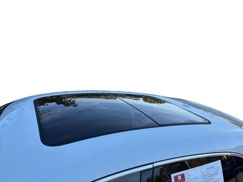 Used 2016 Porsche Macan Turbo image 20