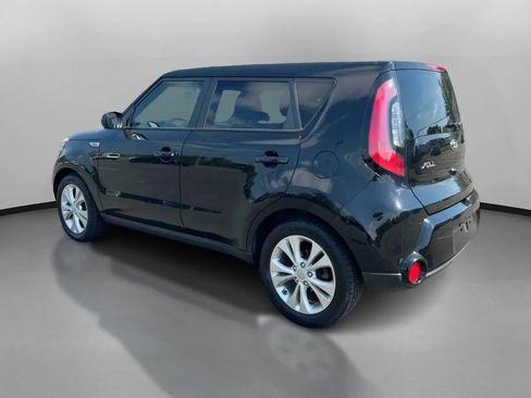 Used 2016 Kia Soul + FWD image 7
