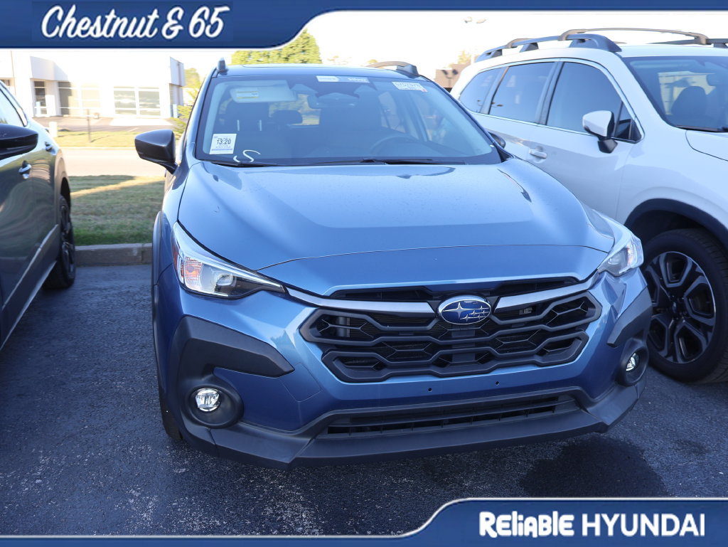 Used 2024 Subaru Crosstrek 2.0i Premium AWD/4WD image 4