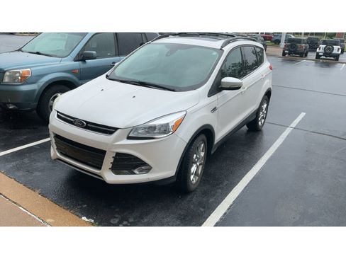 Used 2013 Ford Escape SEL FWD image 2