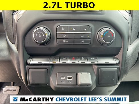 Used 2022 Chevrolet Silverado 1500 Custom w/ Safety Confidence Package image 8