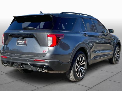 Used 2020 Ford Explorer ST image 11