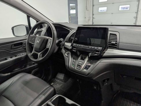 Used 2024 Honda Odyssey EX-L image 45