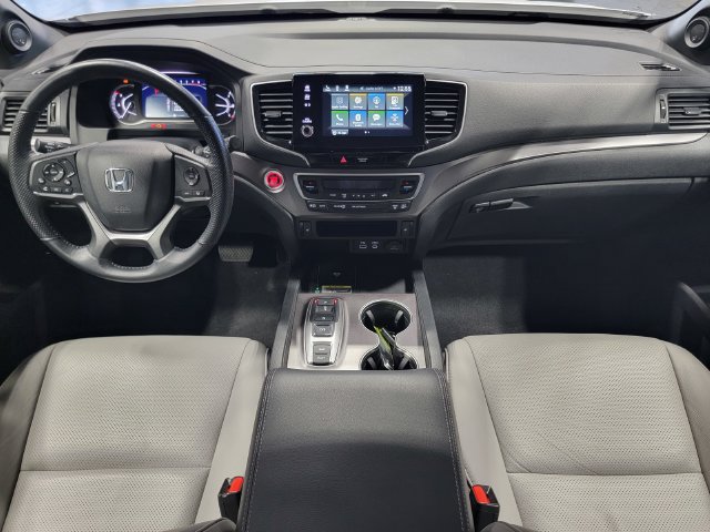 Certified 2025 Honda Passport EX-L image 17