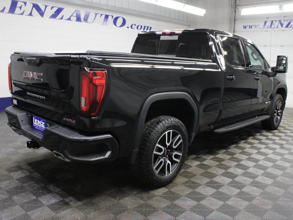 Used 2024 GMC Sierra 1500 AT4 w/ Technology Package AWD/4WD image 6