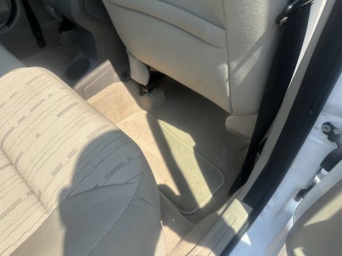 Used 2008 Ford Focus SE FWD image 31