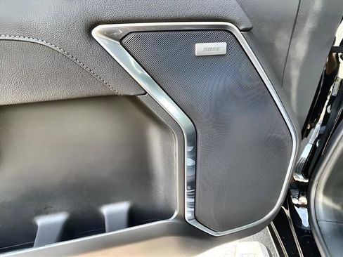 New 2026 GMC Sierra 2500 SLT w/ SLT Premium Package image 24