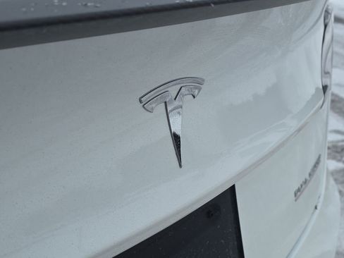 Used 2022 Tesla Model 3 Performance image 28