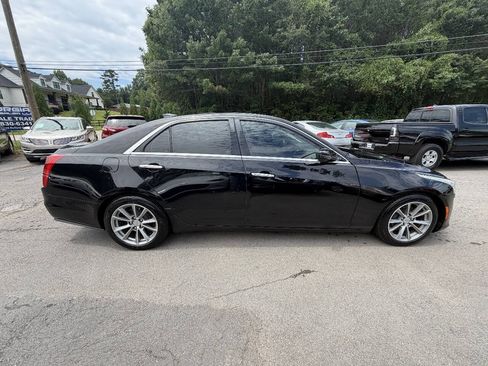 Used 2019 Cadillac CTS Luxury RWD image 4
