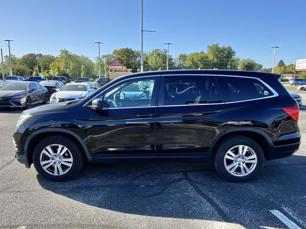 Used 2016 Honda Pilot LX image 5