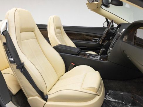 Used 2007 Bentley Continental GTC image 4
