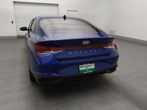 Used 2023 Hyundai Elantra SEL w/ Convenience Package FWD image 6