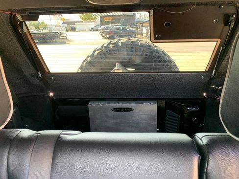 Used 2010 Jeep Wrangler Unlimited Rubicon w/ Dual Top Group image 42