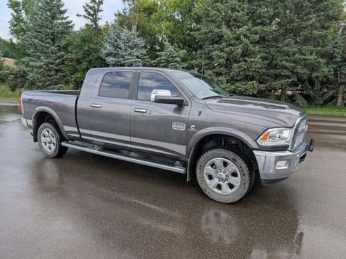 Used 2017 RAM 3500 Laramie Longhorn AWD/4WD image 3