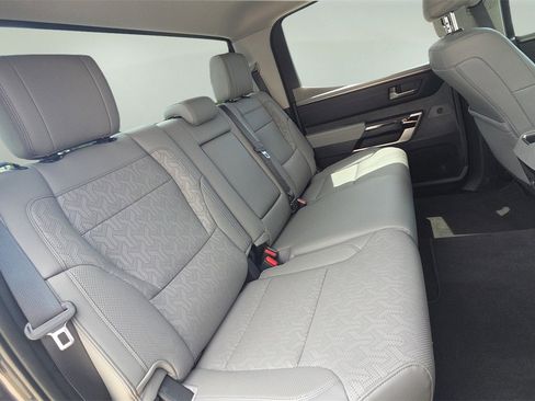 Used 2023 Toyota Tundra Limited image 25