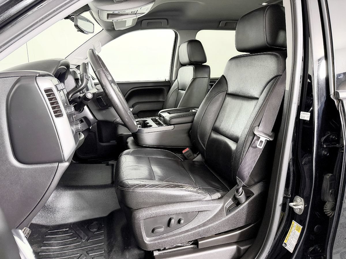 Used 2017 Chevrolet Silverado 1500 LT w/ All Star Edition AWD/4WD image 35