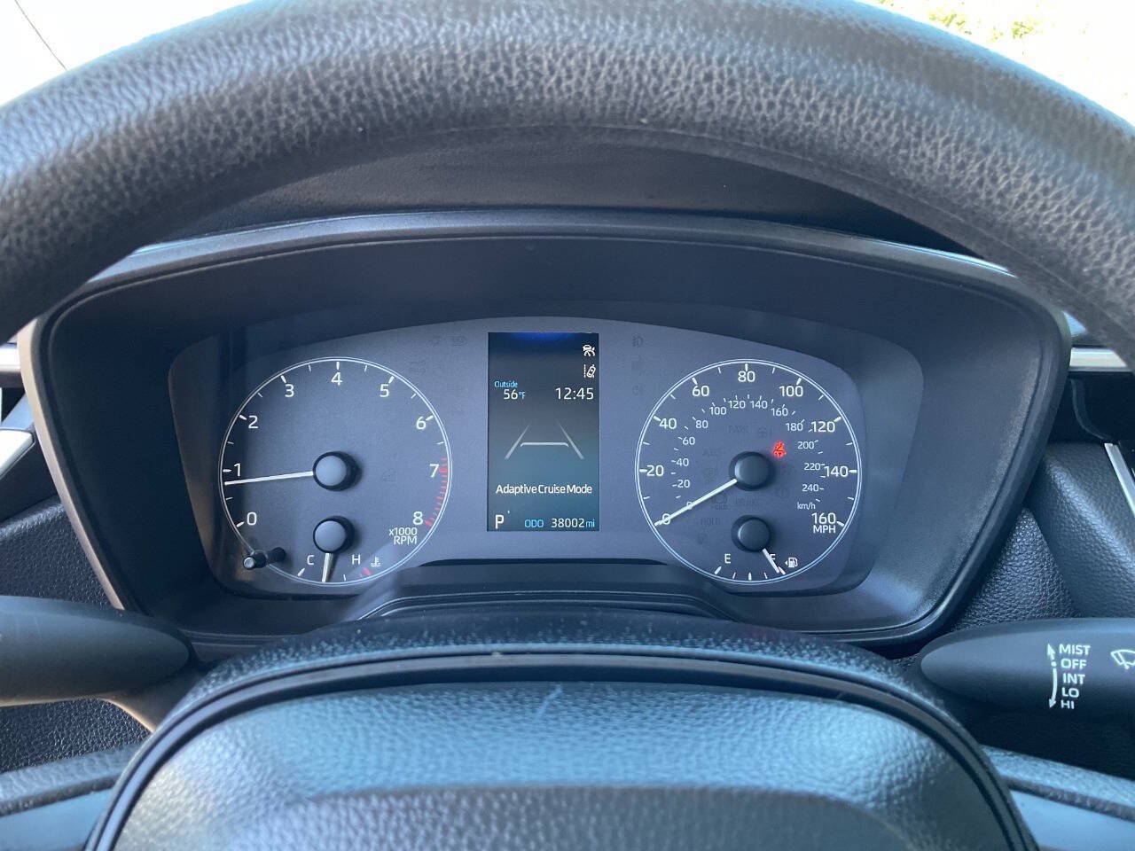 Used 2025 Toyota Corolla LE FWD image 21