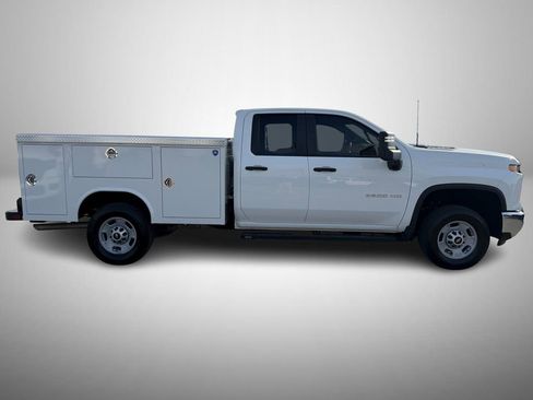 Used 2024 Chevrolet Silverado 2500 W/T w/ WT Convenience Package image 6