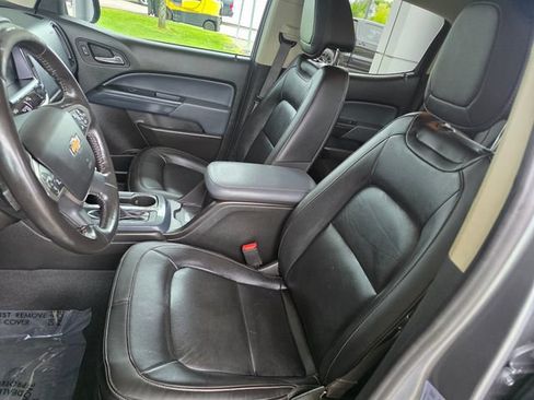Used 2022 Chevrolet Colorado Z71 AWD/4WD image 22