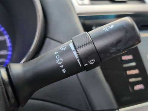 Used 2016 Subaru Legacy 2.5i Limited w/ Popular Package #4 image 26