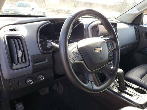 Used 2018 Chevrolet Colorado Z71 image 18