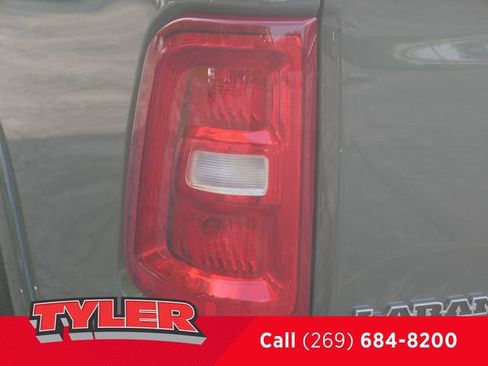 New 2026 RAM 1500 Laramie AWD/4WD image 13