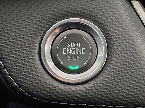 New 2026 Chevrolet Equinox LT image 11