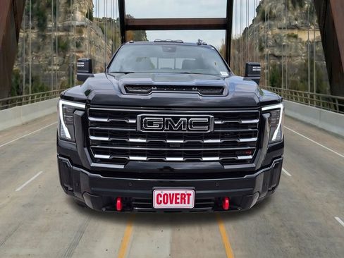 New 2026 GMC Sierra 2500 AT4 w/ AT4 Premium Plus Package AWD/4WD image 2