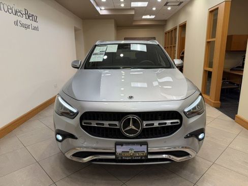 Certified 2025 Mercedes-Benz GLA 250 image 2