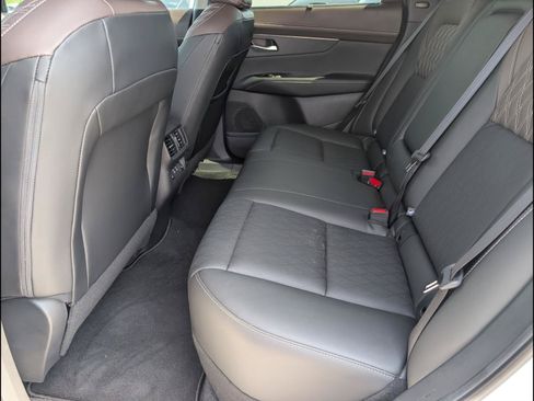 Used 2025 Nissan Murano Platinum w/ Cargo Package AWD/4WD image 12