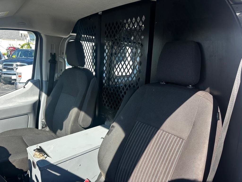 Used 2017 Ford Transit 250 130 Low Roof w/ Exterior Upgrade Package RWD image 14