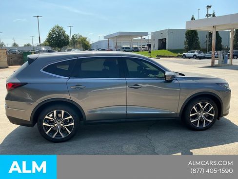 Used 2024 Acura MDX SH-AWD w/ Technology Package image 8