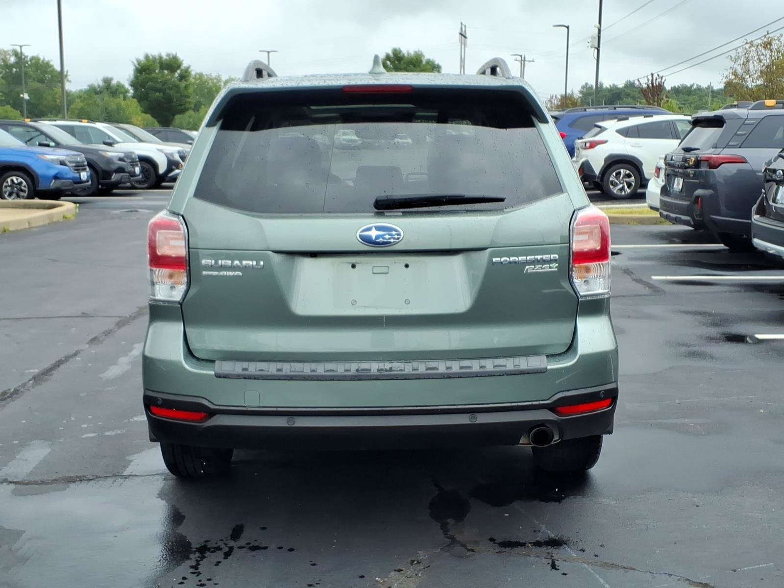 Used 2017 Subaru Forester 2.5i Touring AWD/4WD image 30