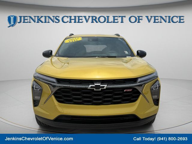 Used 2025 Chevrolet Trax RS w/ Driver Confidence Package FWD image 12