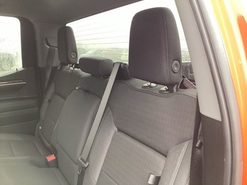 Used 2024 GMC Sierra 1500 Elevation image 17