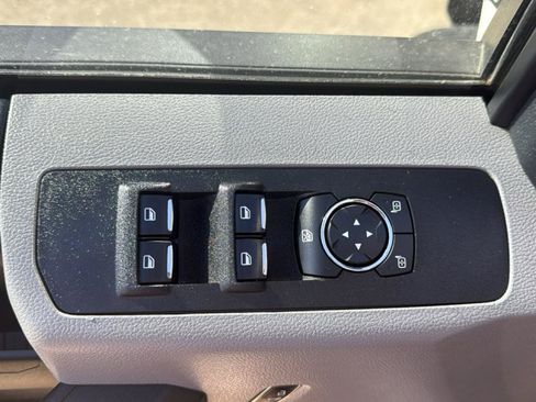 Used 2021 Ford F250 XL AWD/4WD image 13