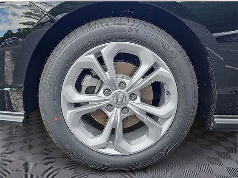 New 2025 Honda Accord LX image 5
