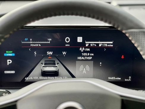 Used 2024 Nissan Ariya FWD image 19