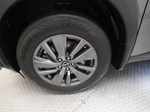 Certified 2023 Nissan Pathfinder SV w/ SV Premium Package image 27