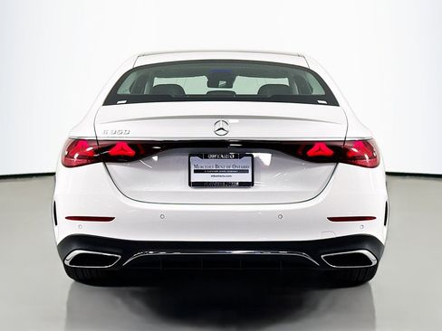 Used 2026 Mercedes-Benz E 350 Sedan image 4