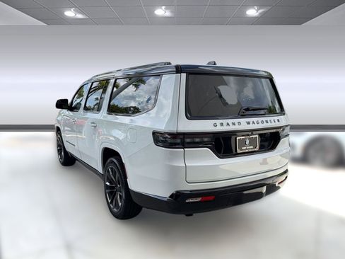 Used 2024 Jeep Grand Wagoneer L Series II w/ Quick Order Packagew 28T image 3