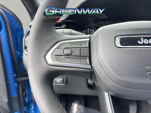 New 2026 Jeep Compass Latitude image 24