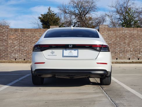 Certified 2023 Honda Accord EX image 7