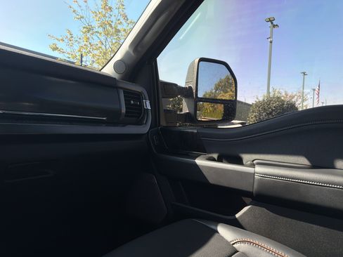 Used 2025 Ford F250 Lariat w/ Black Appearance Package AWD/4WD image 23