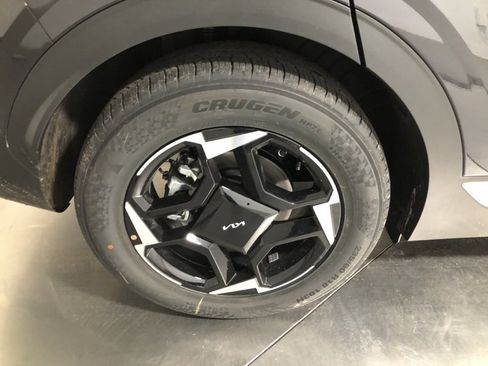 New 2026 Kia Sportage EX w/ EX Panorama Roof Package image 10